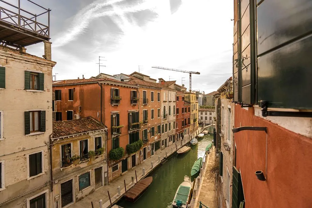 Ca' La Boheme Apartment Venice İtalya