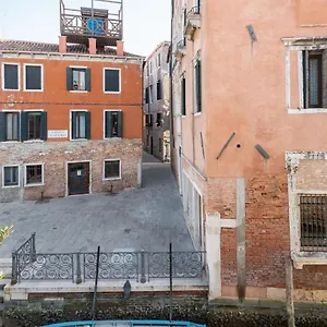 In San Marco With Canal View By Wonderful Italy Venezia