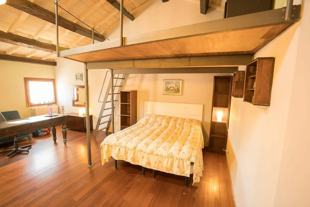 Ferienwohnung Ca' La Boheme Venedig